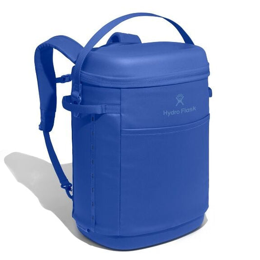 carryouttm-backpack-22-l-s7 18pco382_carryout_backpack_22l_capri_blue_angled_1.jpg
