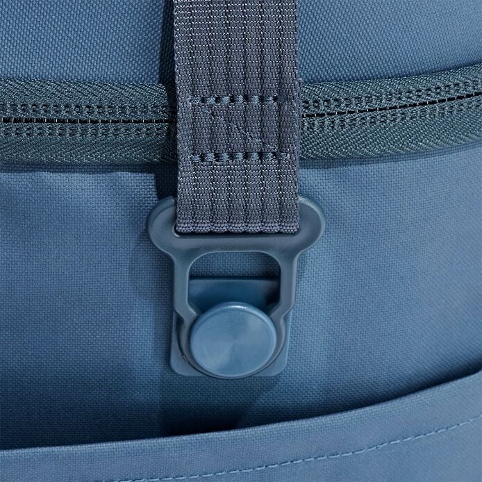 carryouttm-soft-cooler-30-l-u8 250815_hydro_cooler_details_14854_2_5.jpg