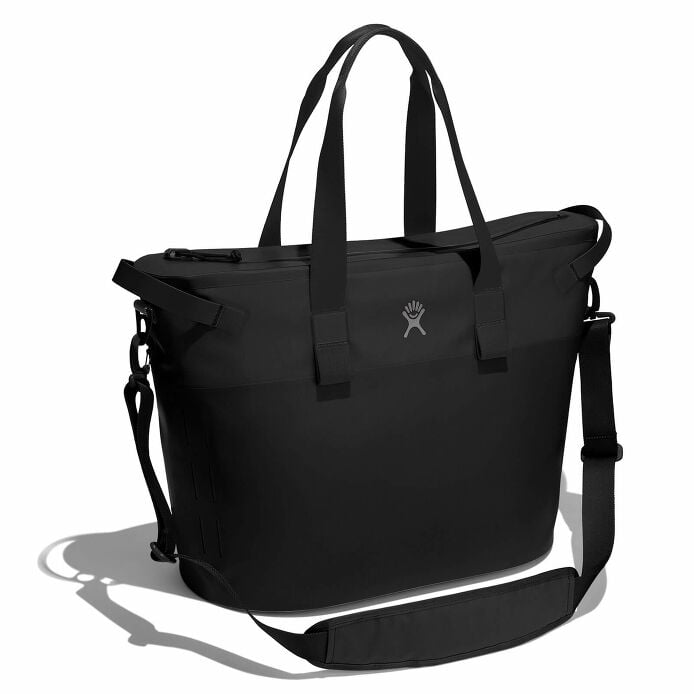 26-l-day-escapetm-tote-q8 26-l-day-escape-soft-cooler-tote-black-angled_1.jpg
