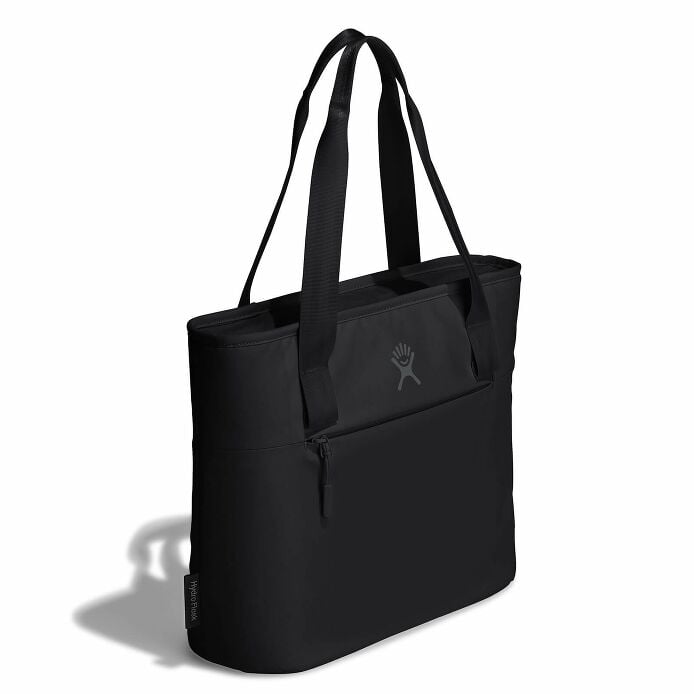 8-l-insulated-lunch-tote-g7 8l-tote-black-angled.jpg