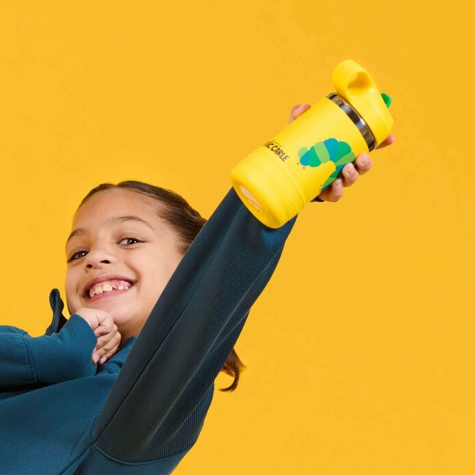 kids-12-oz-bottle-world-of-eric-carletm-e5 9-lifestyle.jpeg