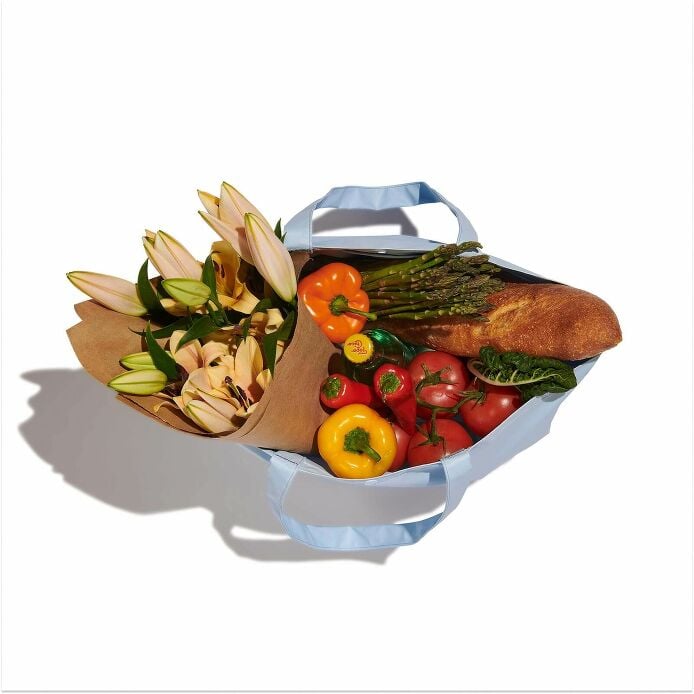 20-l-tag-along-tote-j0 group_98_1.jpg