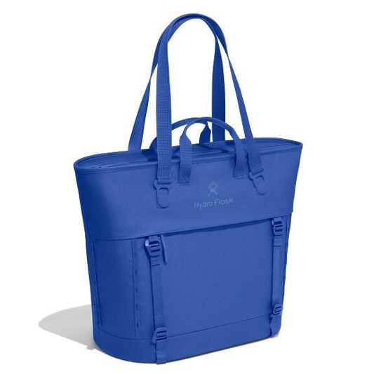 carryouttm-soft-cooler-tote-30-l-e7 maxiit382_carryout_tote_30l_capri_blue_angled_1.jpg
