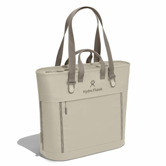 carryouttm-soft-cooler-tote-20-l-v8 midiit114-carryout-tote-20l-oat-angled.jpg