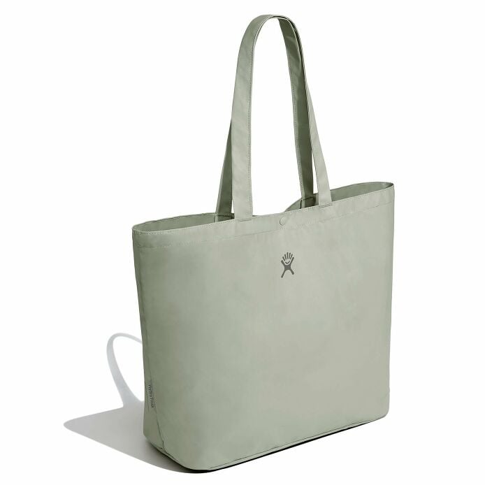 20-l-tag-along-tote-j0 rt374-reusable-tote-agave-angled_1.jpg